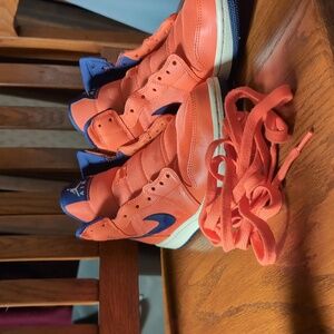 Women's Air Jordans 1 mid